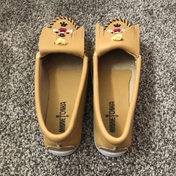 Minnie Tonka - Picture 3 of 3